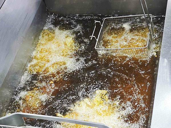 基隆鮮樂炸雞 (26).jpg