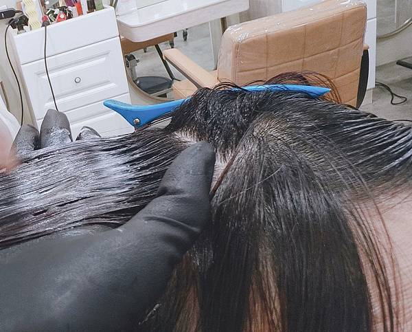 SPARKLING HAIR  SALON (30).jpg