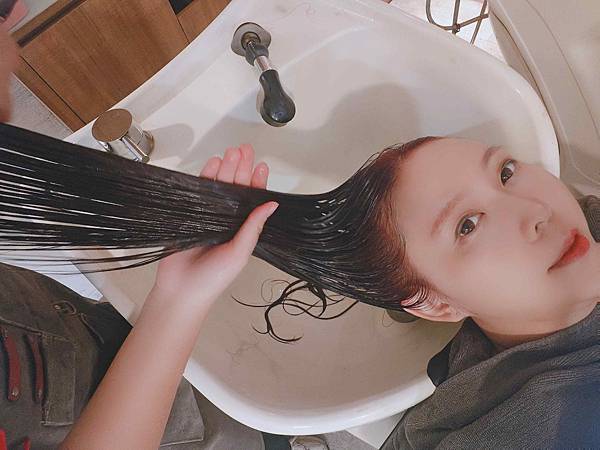 SPARKLING HAIR  SALON (52).jpg