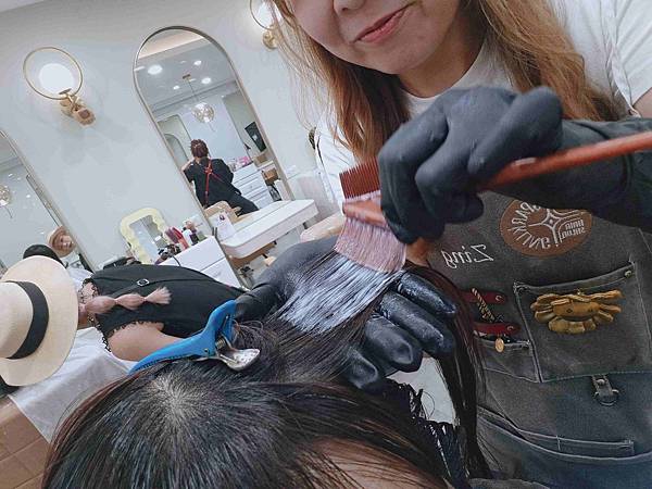 SPARKLING HAIR  SALON (66).jpg