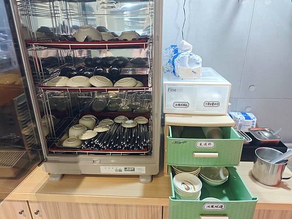 台北江麻辣鴨血臭豆腐 (18).jpg