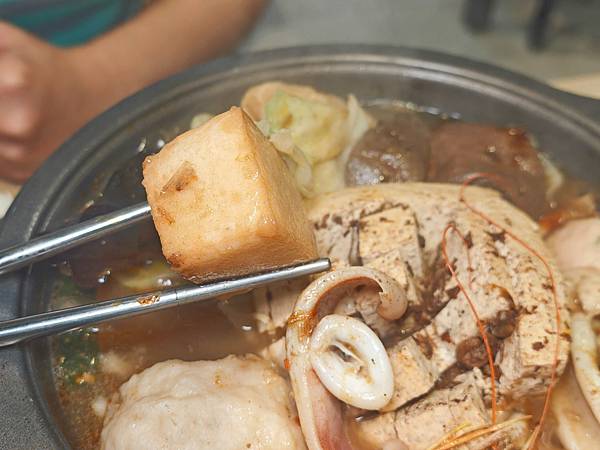 台北江麻辣鴨血臭豆腐 (37).jpg
