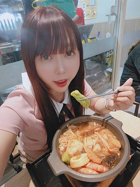 台北江麻辣鴨血臭豆腐 (51).jpg