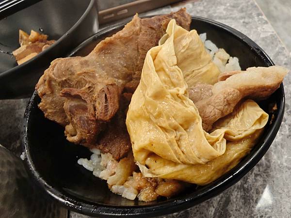 羊霸天下羊肉爐內壢旗艦店 (64).jpg