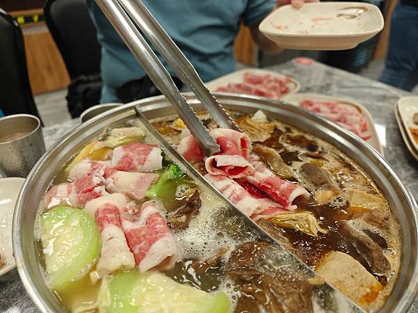 羊霸天下羊肉爐內壢旗艦店 (62).jpg