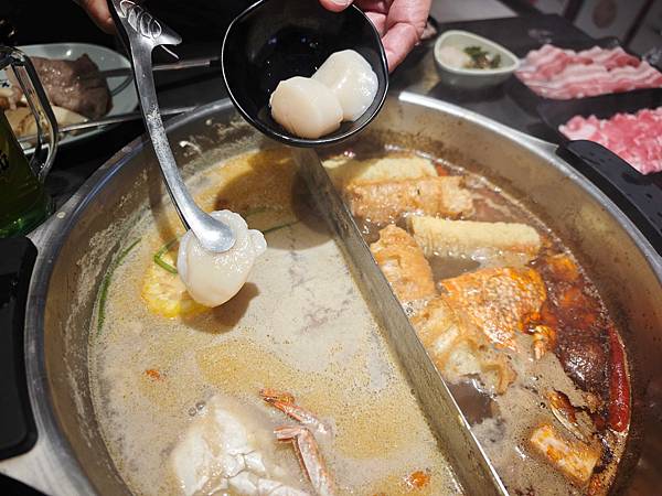 魔椒頂級麻辣鴛鴦鍋 (22).jpg