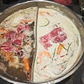 魔椒頂級麻辣鴛鴦鍋 (25).jpg