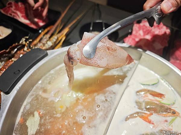 魔椒頂級麻辣鴛鴦鍋 (31).jpg