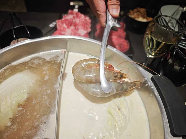 魔椒頂級麻辣鴛鴦鍋 (33).jpg