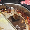 魔椒頂級麻辣鴛鴦鍋 (35).jpg