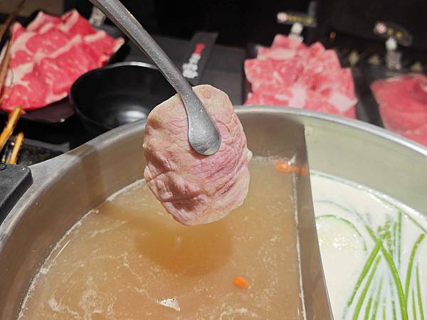 魔椒頂級麻辣鴛鴦鍋 (37).jpg