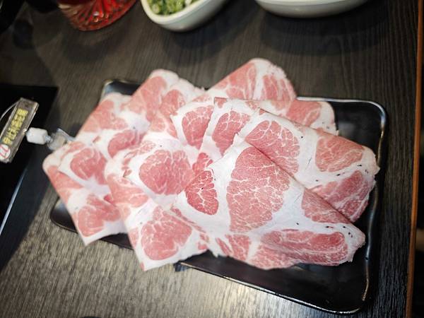 魔椒頂級麻辣鴛鴦鍋 (50).jpg