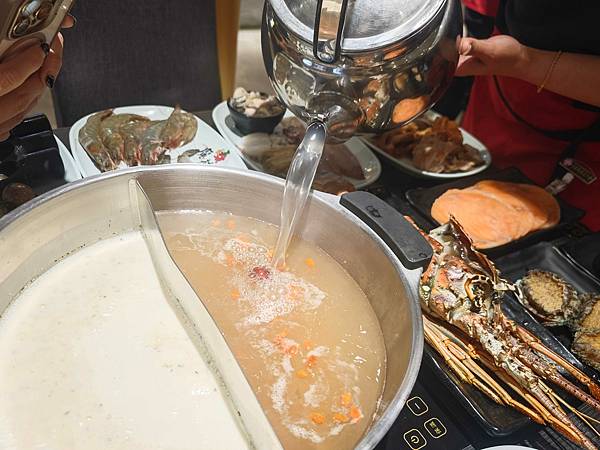 魔椒頂級麻辣鴛鴦鍋 (56).jpg