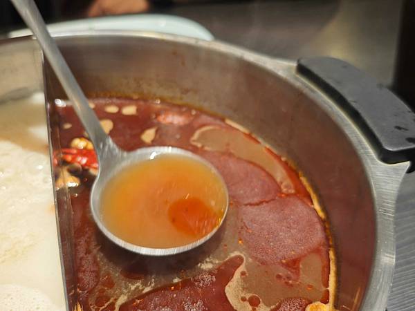 魔椒頂級麻辣鴛鴦鍋 (67).jpg