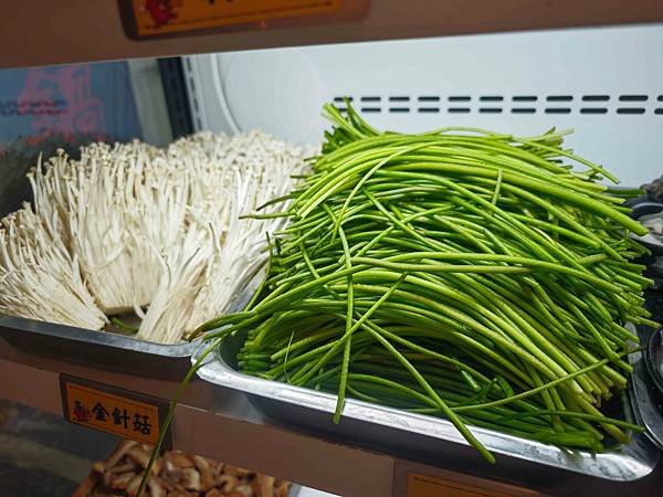 魔椒頂級麻辣鴛鴦鍋 (98).jpg