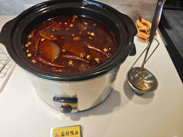 魔椒頂級麻辣鴛鴦鍋 (102).jpg