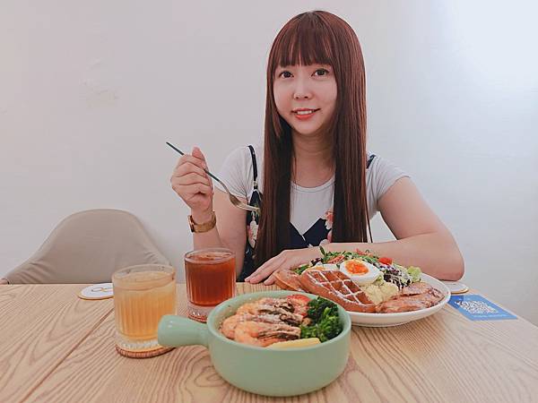 古琰咖啡 (2).jpg