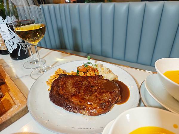 苿莉金牛排餐館 (42).jpg