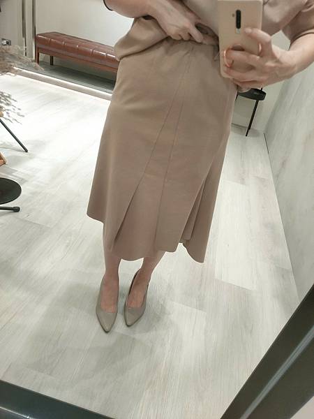 LINE_ALBUM_穿搭文_211106_51 LINE_ALBUM_穿搭文_211106_51