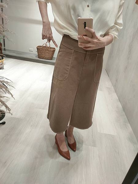 LINE_ALBUM_穿搭文_211106_194 LINE_ALBUM_穿搭文_211106_194