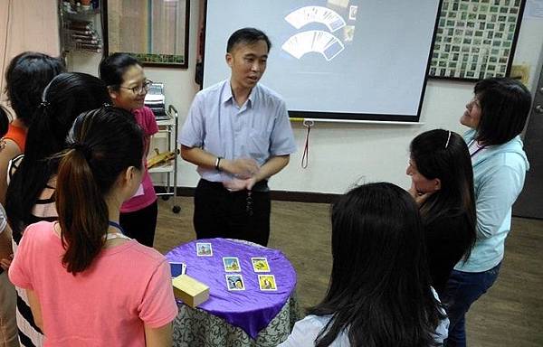 台北催眠老師羅茂誠-蘆洲催眠,塔羅牌占卜問事,催眠回溯01-min.jpg 台北催眠老師羅茂誠-蘆洲催眠,塔羅牌占卜問事,催眠回溯01-min.jpg