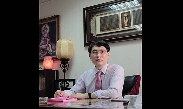 台北文曲居士蘇銘信老師,紫微斗數大師台北西門站算命01-min.JPG 台北文曲居士蘇銘信老師,紫微斗數大師台北西門站算命01-min.JPG