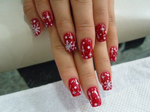 1311784392_christmas-nail-art-designs-3