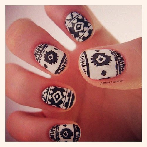 vintage black and white aztec christmas nail art - aztec christmas nail art-f71435