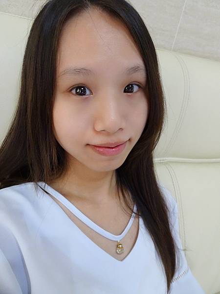 擦乾臉上水分 試用