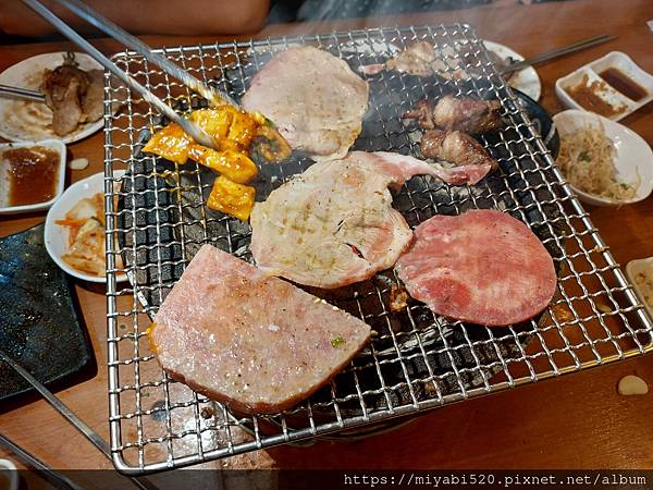 食記｜台北市中山區【馬太郎燒肉】Google評論高達4.2顆