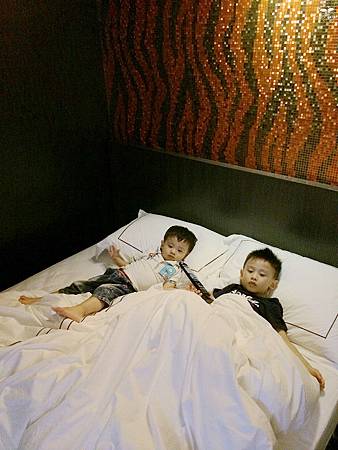 IMG_6859.jpg IMG_6859.jpg