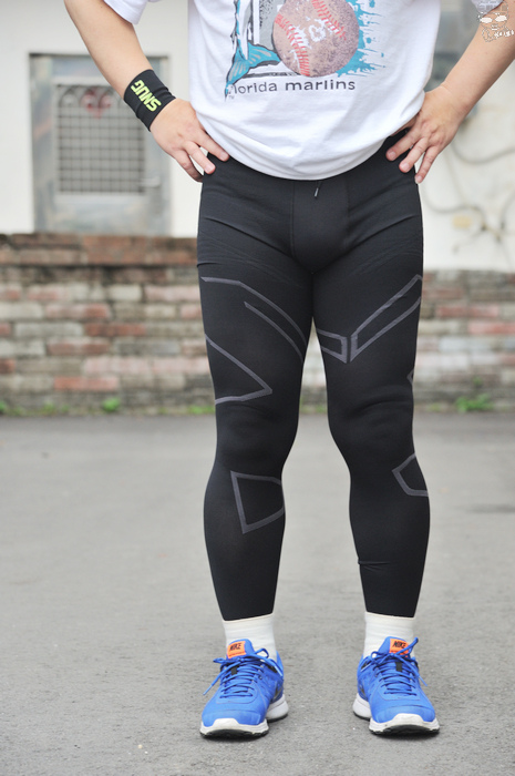 sNug新升級強肌力壓縮褲，滿滿的包覆，全褲加壓又透氣，長時