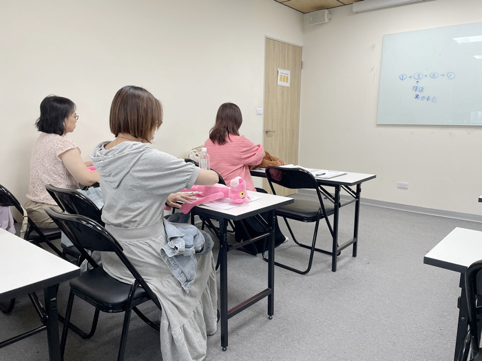 臼井靈氣中級班，學習用更強大的方式來傳遞能量，透過靈氣符號突