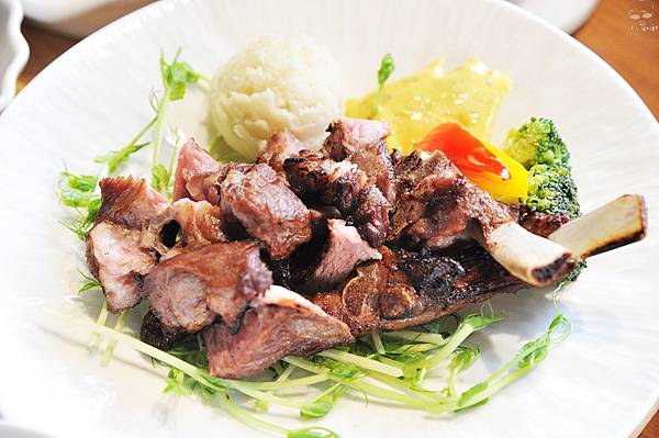 秝米歇歇亭,南投簡餐推薦,往清境的路上,停下來歇歇腳享受美食