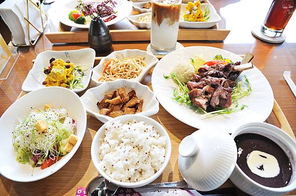 秝米歇歇亭,南投簡餐推薦,往清境的路上,停下來歇歇腳享受美食