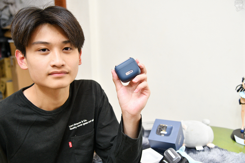 【隨身刮鬍刀推薦】yoose有色 MINI5隨身五刀頭往復式