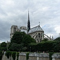 聖母院（巴黎真是移動的明信片）