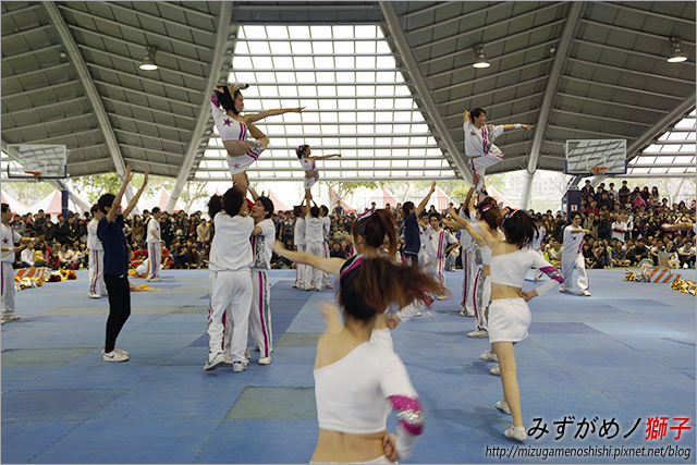 2012年高雄大學啦啦隊競賽_16