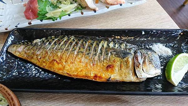 烤鯖魚.jpg