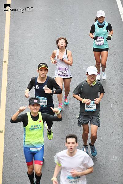 基隆路地下車道終點前2。5k.jpg