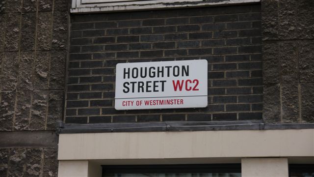 LSE的地址 Houghton Street LSE的地址 Houghton Street