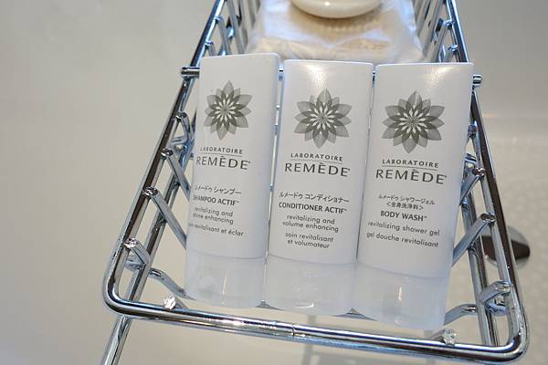 備品 Remède 備品 Remède