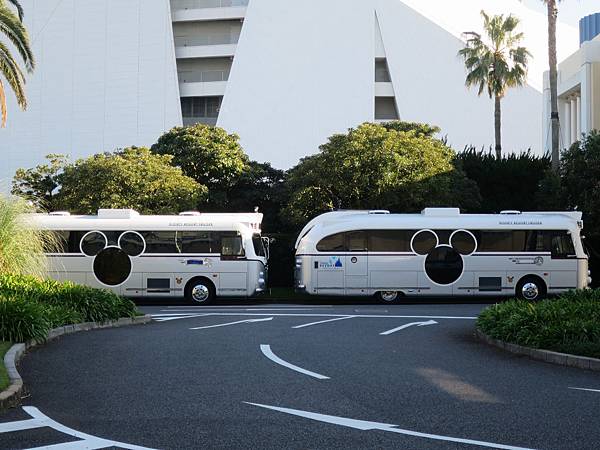 接駁公車 接駁公車