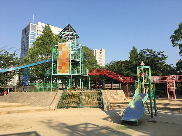 大阪城公園遊具廣場