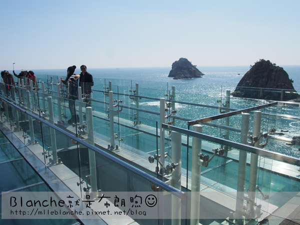 skywalk (1).jpg skywalk (1).jpg