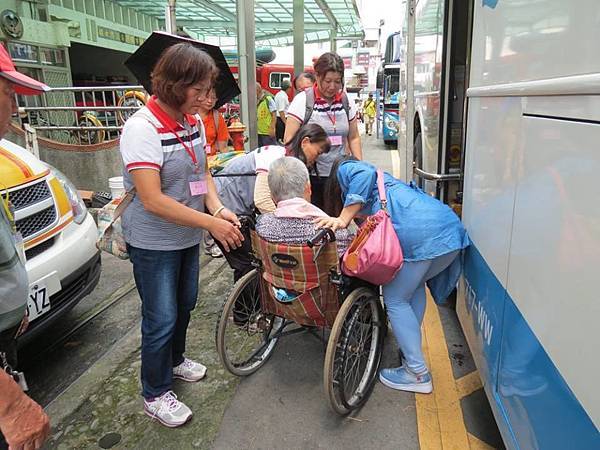 1050904苗栗縣擁抱青山綠水身障之旅 (12).jpg