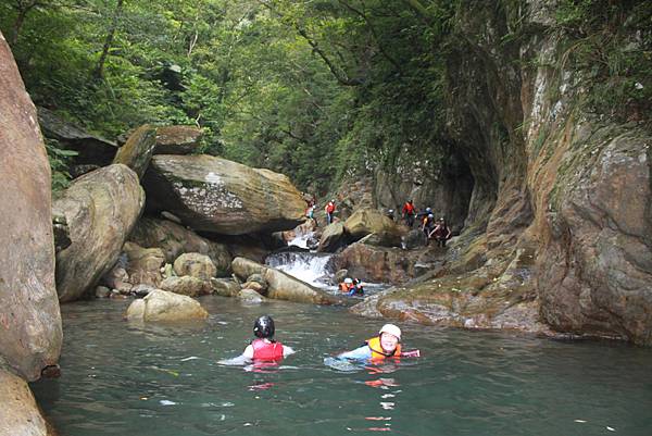 0716南澳溯溪之旅 (135).JPG