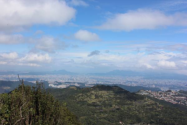 0222新店獅仔頭山 (29).JPG