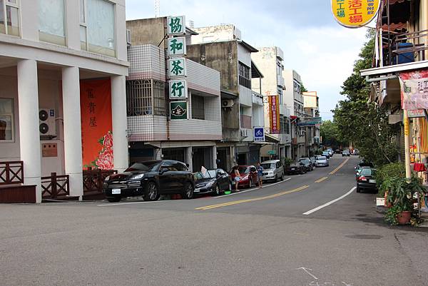 0712頭屋鄉明德水庫騎單車 (38).JPG