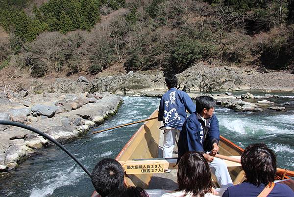 0326京都嵐山瑳峨野觀光火車、保津川遊船 (62).JPG